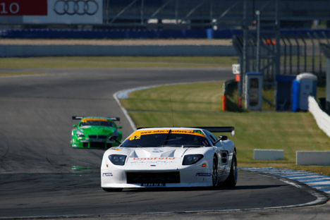 Nicki Thiim's debut i ADAC GT Masters, med en Ford GT 40 på Hockenheim.
(Foto: Christian Reinsch)